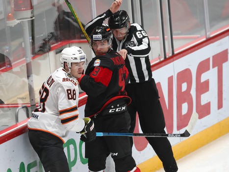 19.08.2020. «Авангард» - «Амур» 2:1