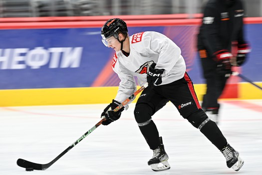 Первая ледовая тренировка «Авангарда»