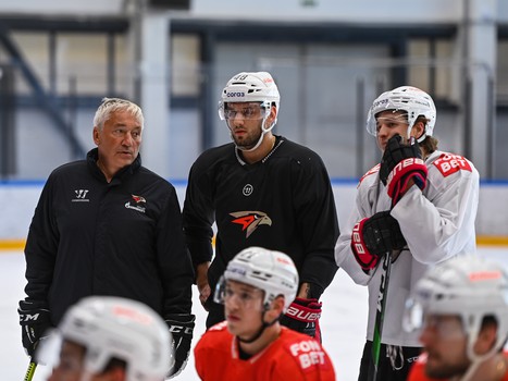 Тренировка «Авангарда» в Омске