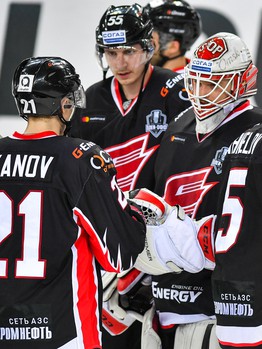 02.03.2017. 5 матч серии 1/4 финала. "Авангард" - "Адмирал" 6:0