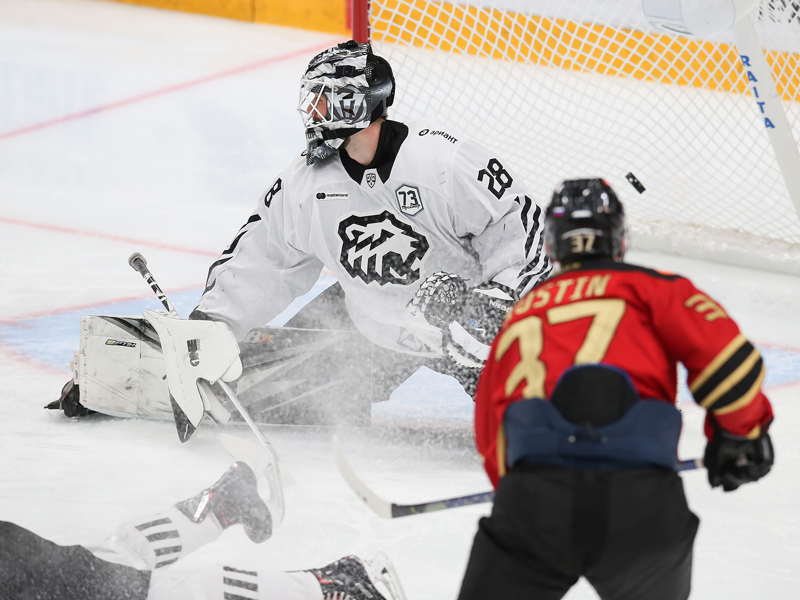 хоккей трактор выиграл