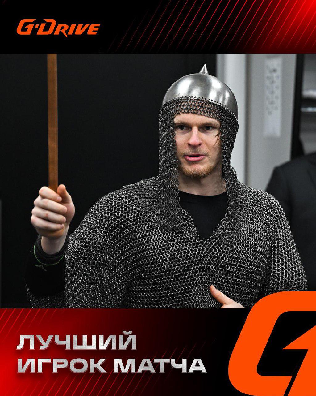 безвыходных ситуаций не бывает. казалось бы, счёт равный, очень надо было выходить вперёд во втором периоде. и вышли!